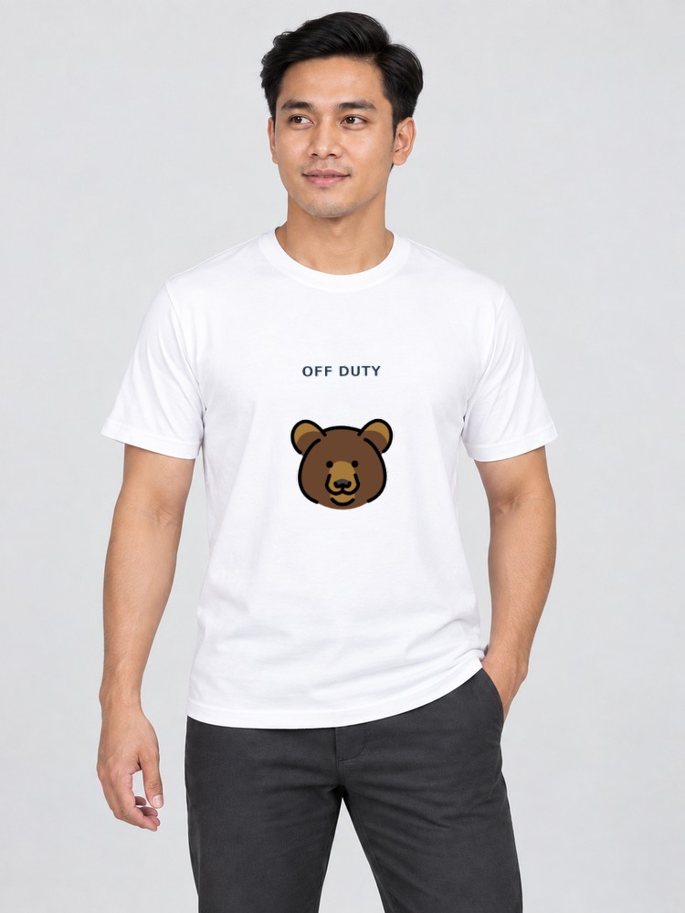 T-shirt Beruang Cuti — White